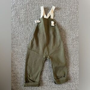Simple folk overalls size 6-9m